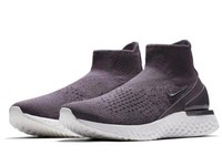 nike rise react flyknit triple black